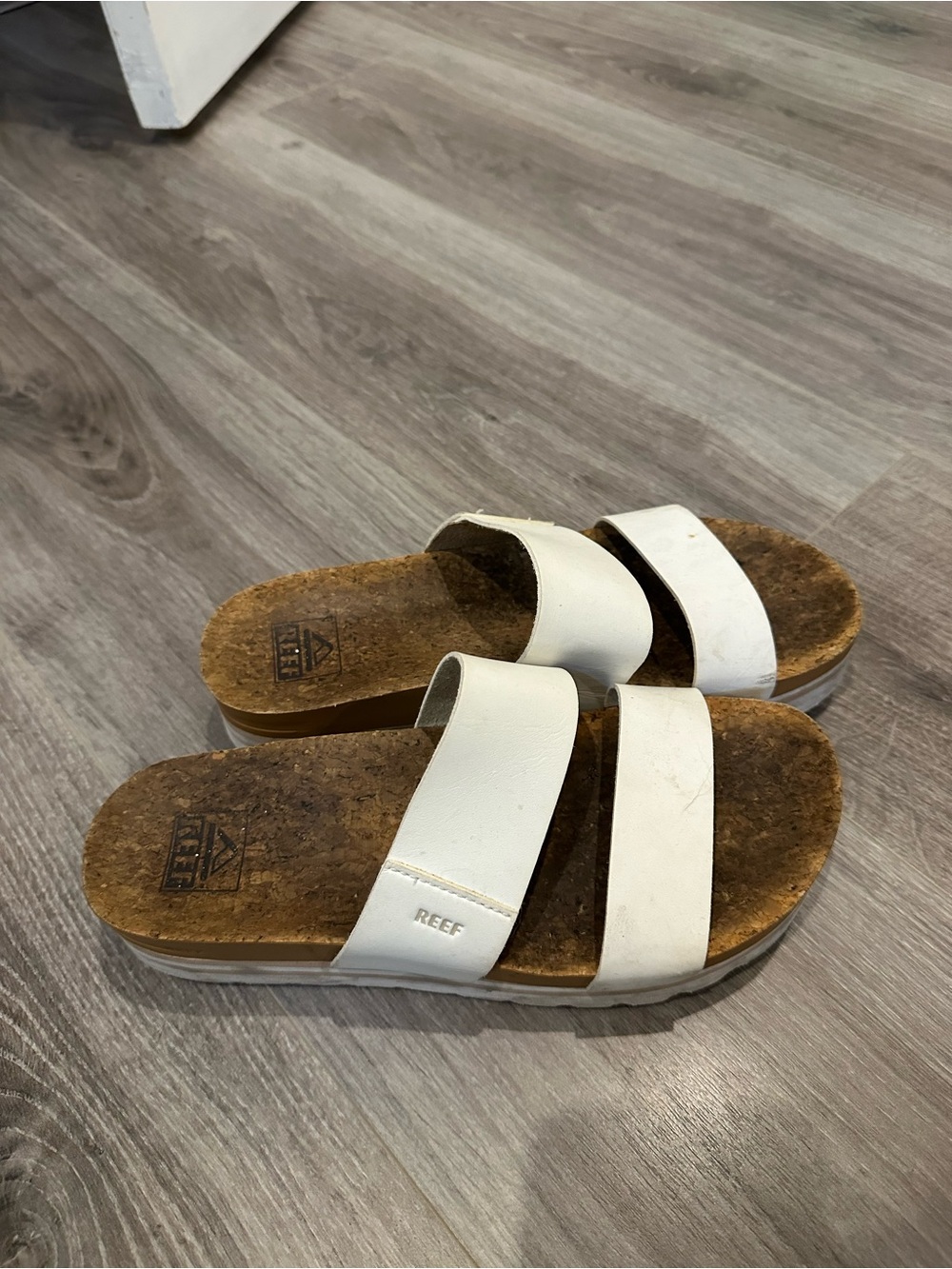 Reef Women’s White Double-Strap Slide Sandals